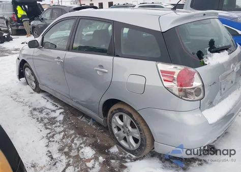 2008 Toyota Matrix Xr z USA, uszkodzony, nr VIN 2T1KR32E58C687969